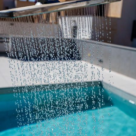 City Centre Pool & Parking Málaga Dış mekan fotoğraf